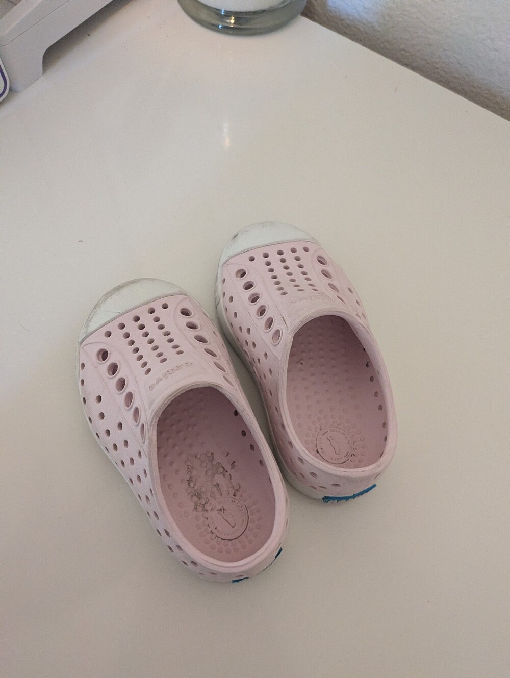 Native Toddler Sz. 4 Shoes